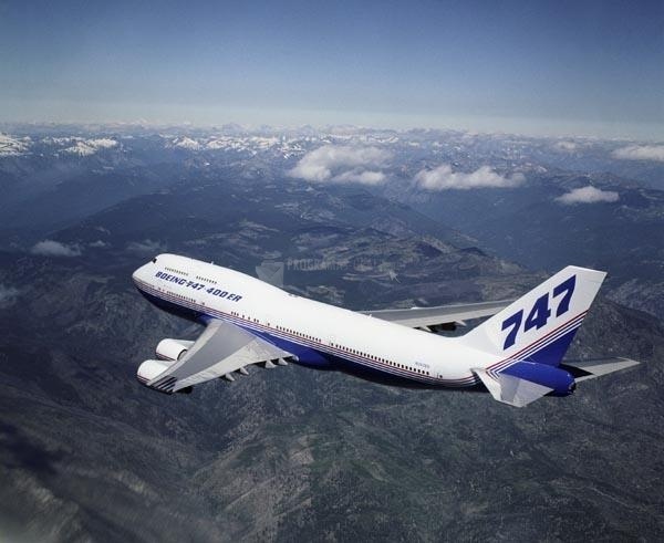 screenshot-Boeing Screensaver BCA 747-1